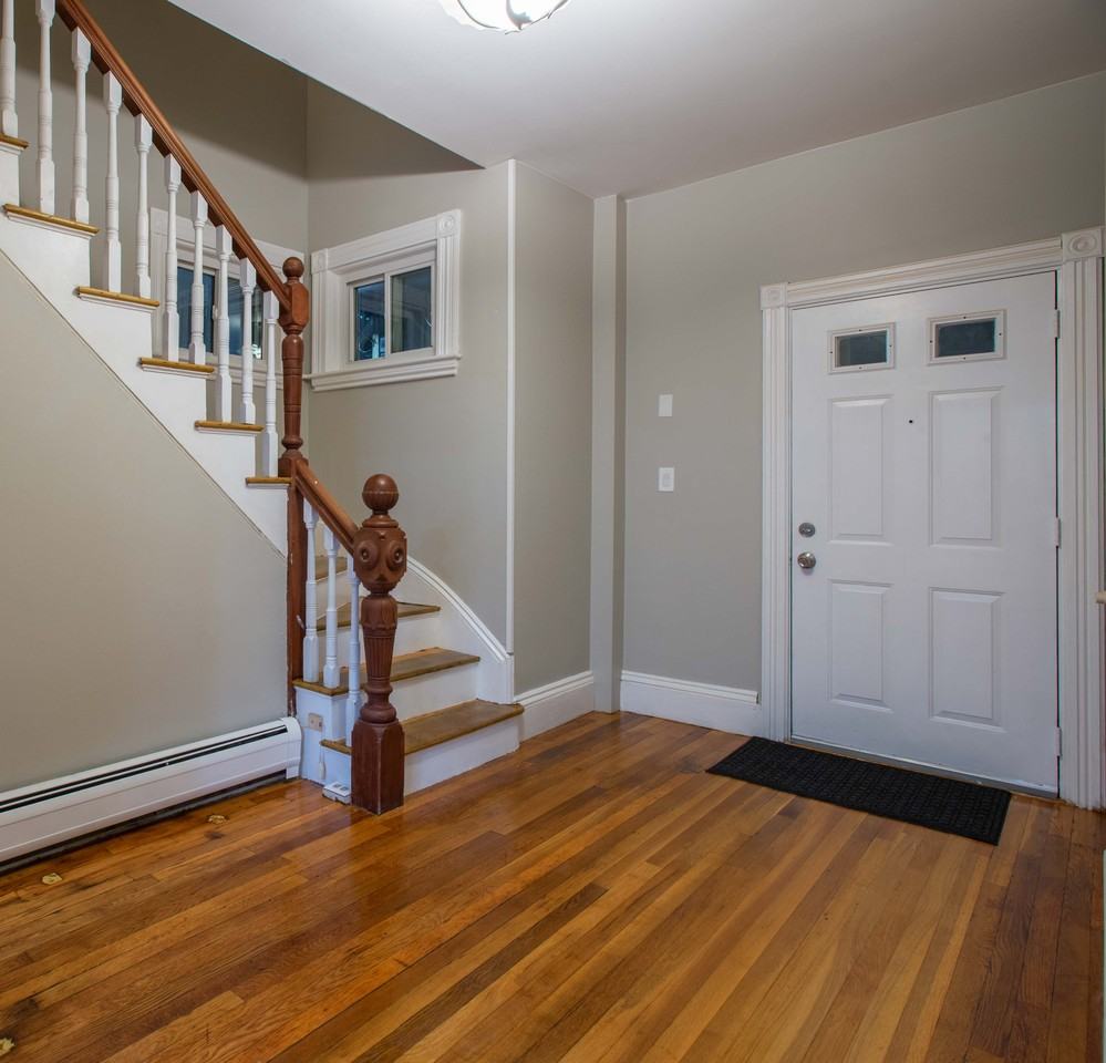 55 Blossom St #1 - Photo 3 of 13