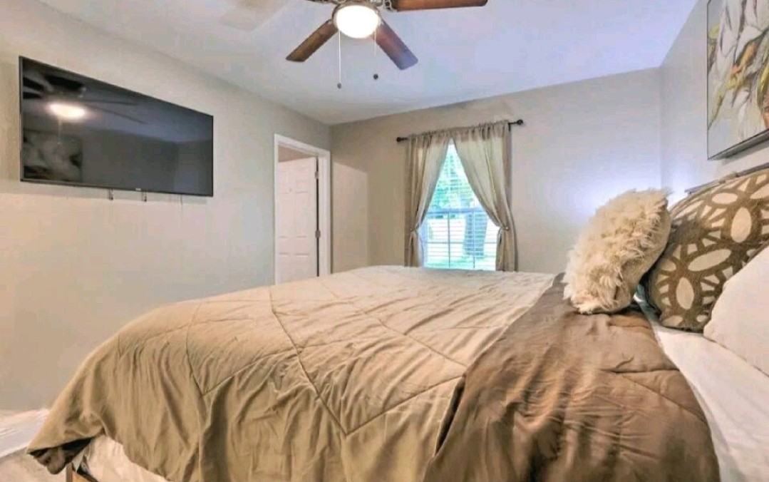 6227 Dallas Ave #B - Photo 7 of 14