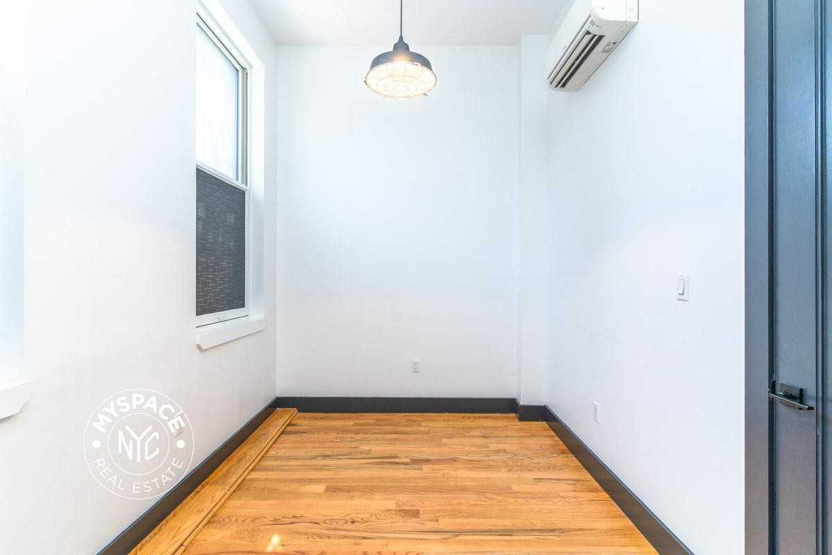 921 Gates Ave #3F - Photo 4 of 7