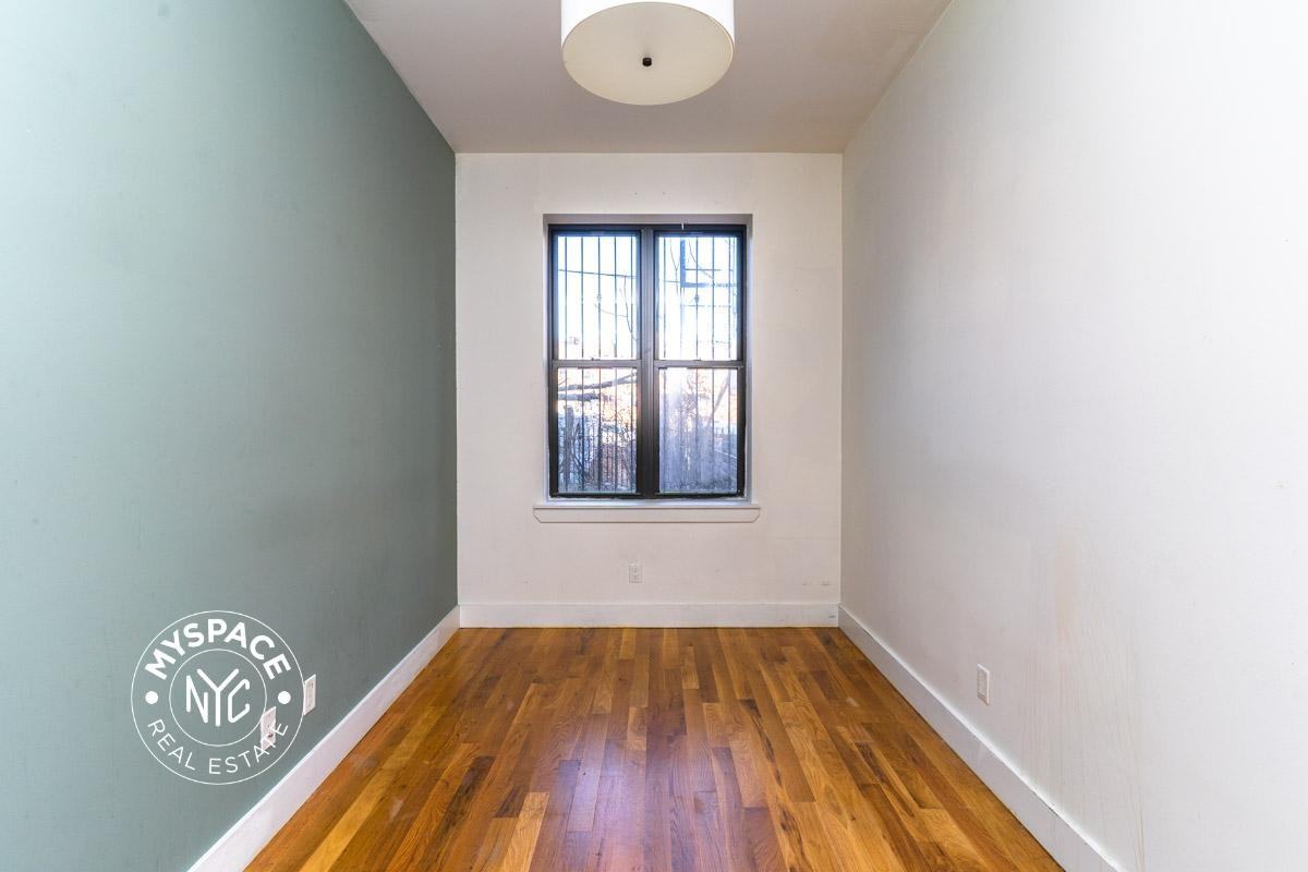 181 Palmetto St #1R - Photo 5 of 13