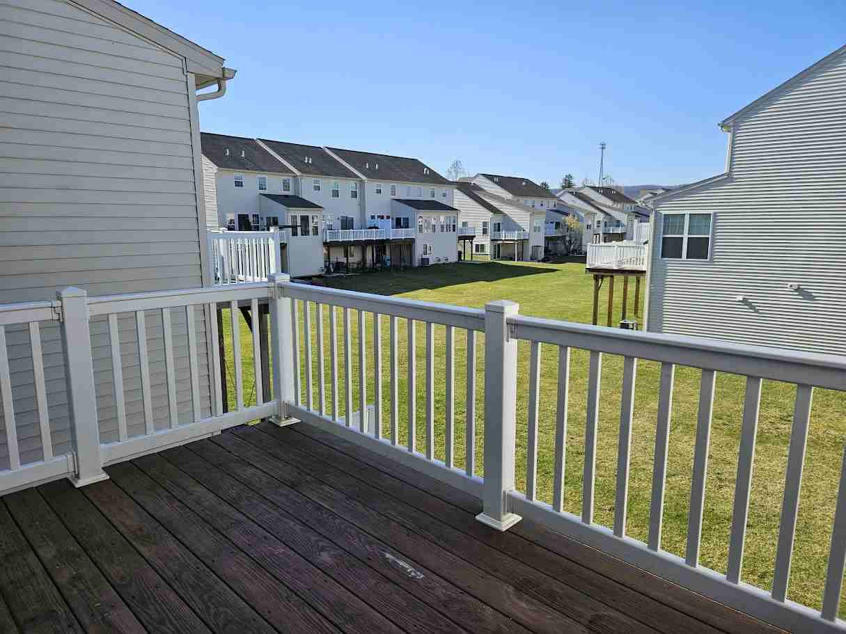 201 Amberleigh Ln #1 - Photo 4 of 29