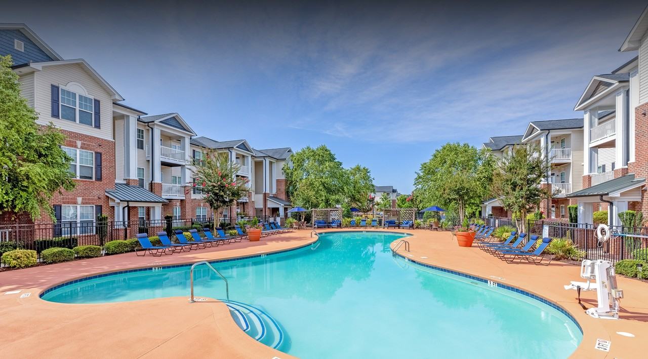 Apartments Near Concord Century Afton Ridge for Concord Students in Concord, NC