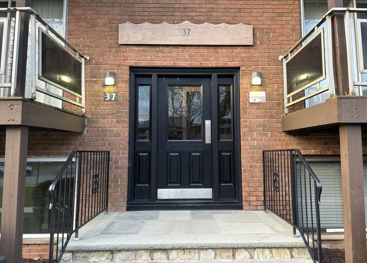 37 Tanager Rd Apt 3706 - Photo 2 of 9