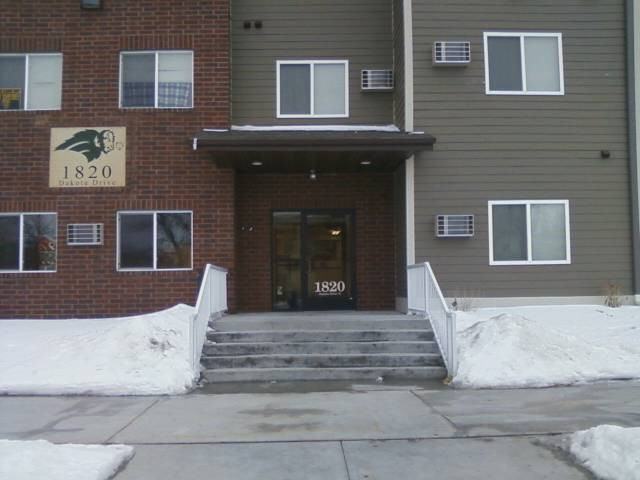 1820 Building - Photo 3 of 27