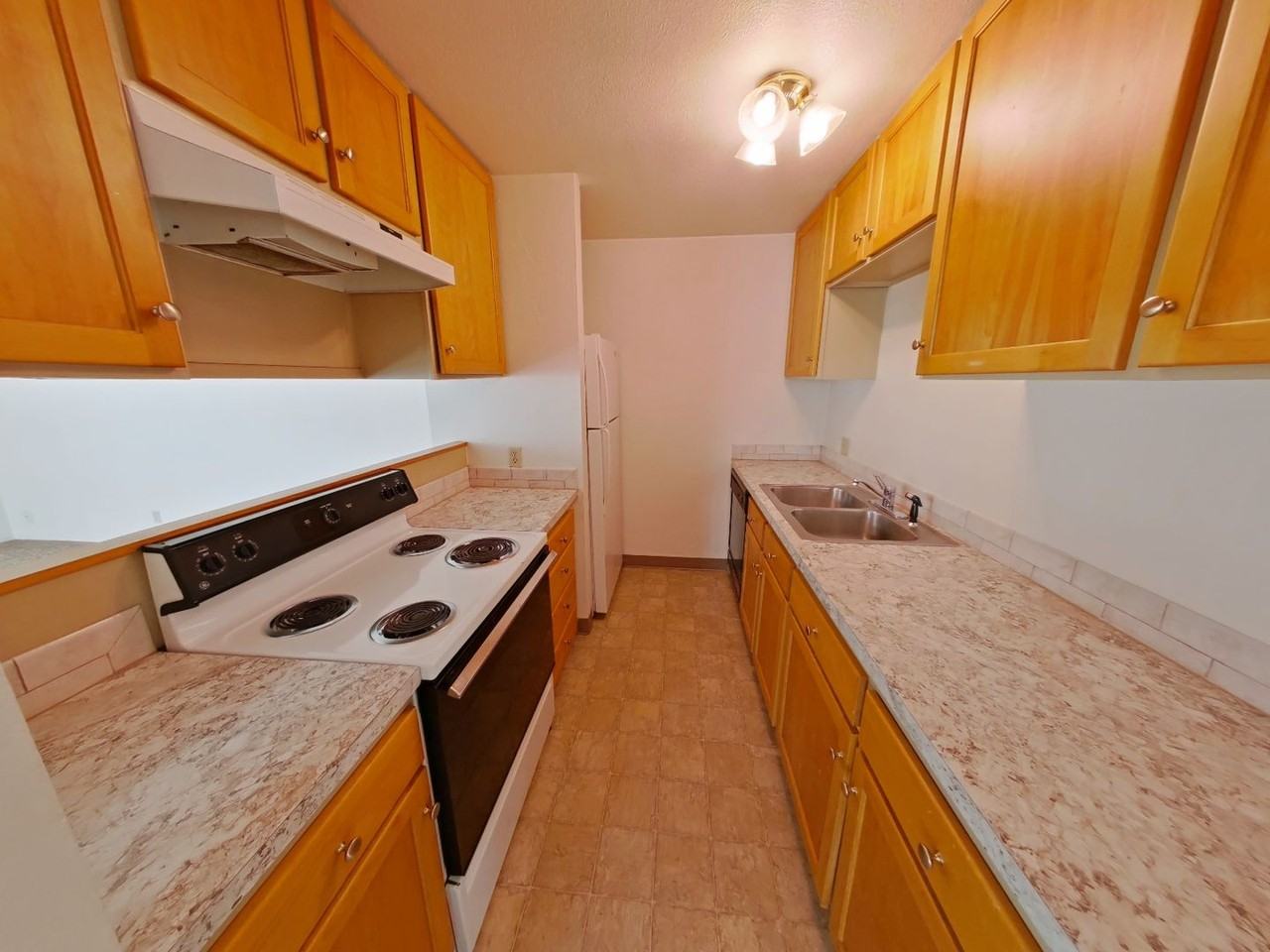 Hess Apartments - Photo 6 of 41