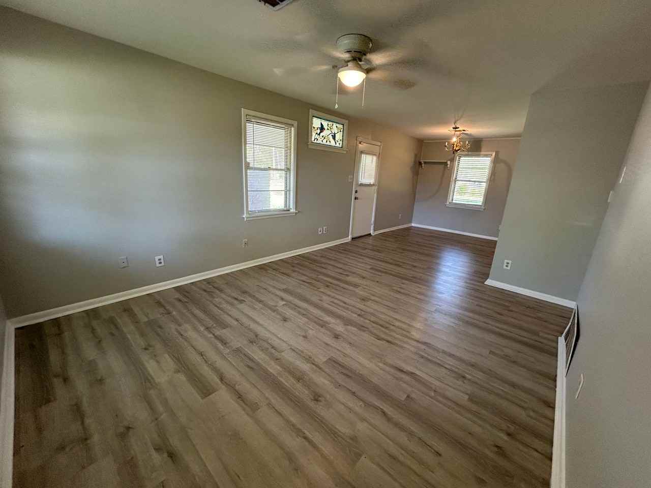 2515 Douglas Drive - Photo 2 of 10