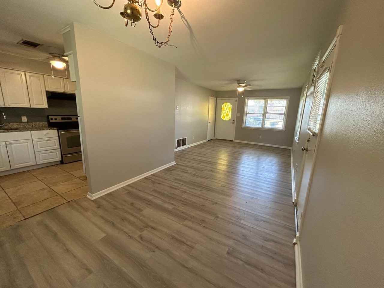 2515 Douglas Drive - Photo 3 of 10