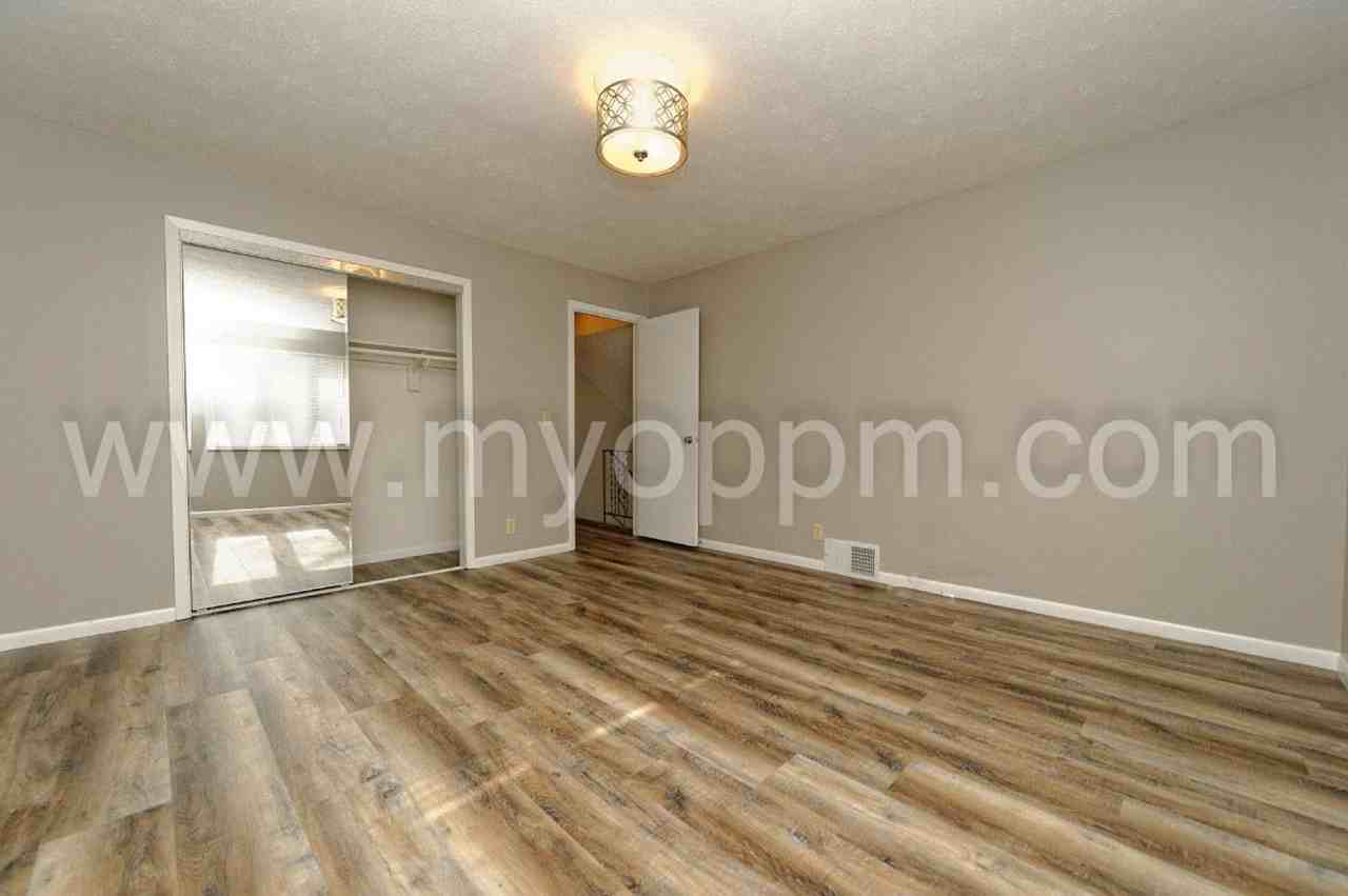 NOLASCO 11652 Camden Ave - Photo 4 of 20