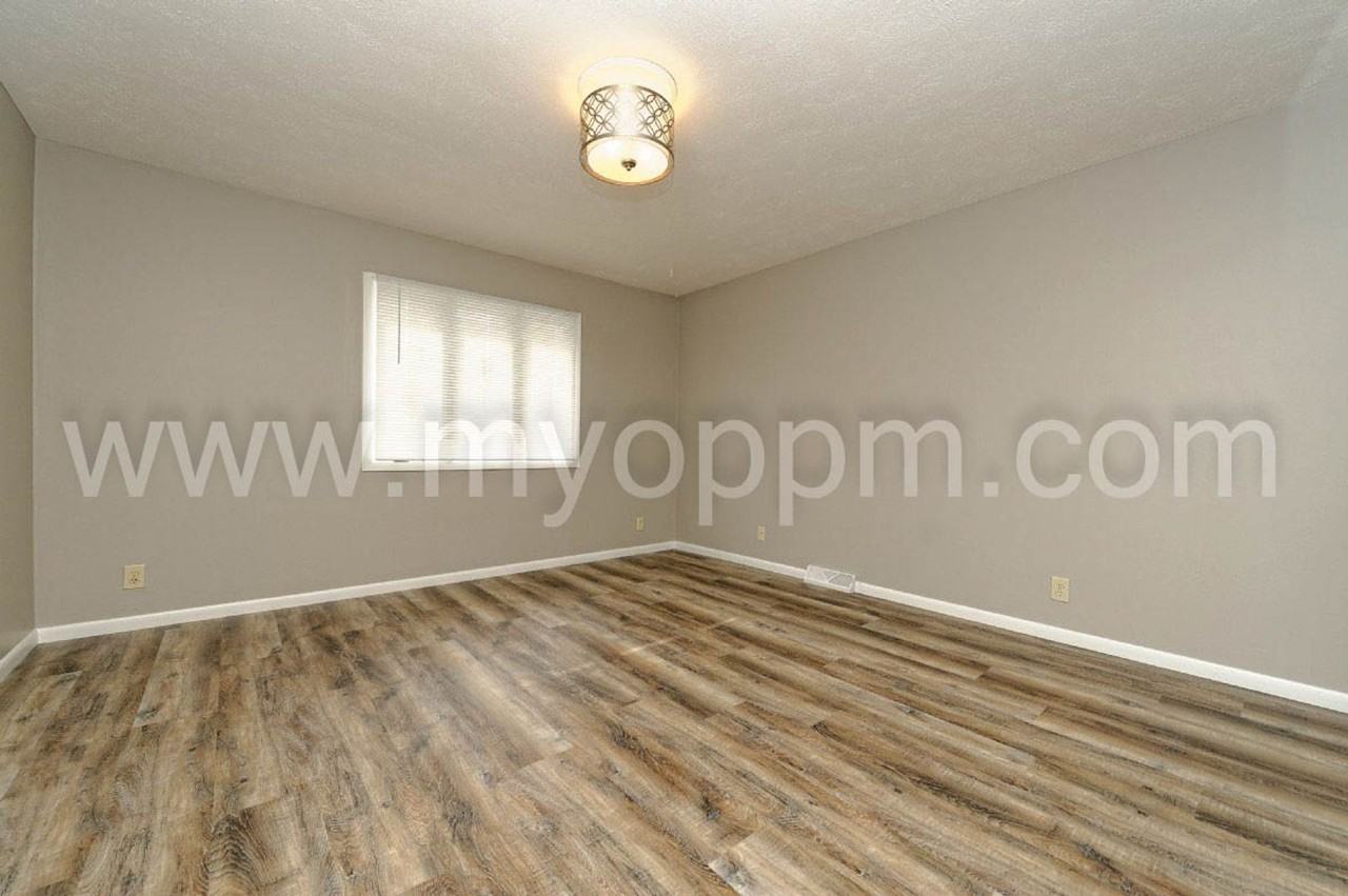 NOLASCO 11652 Camden Ave - Photo 5 of 20