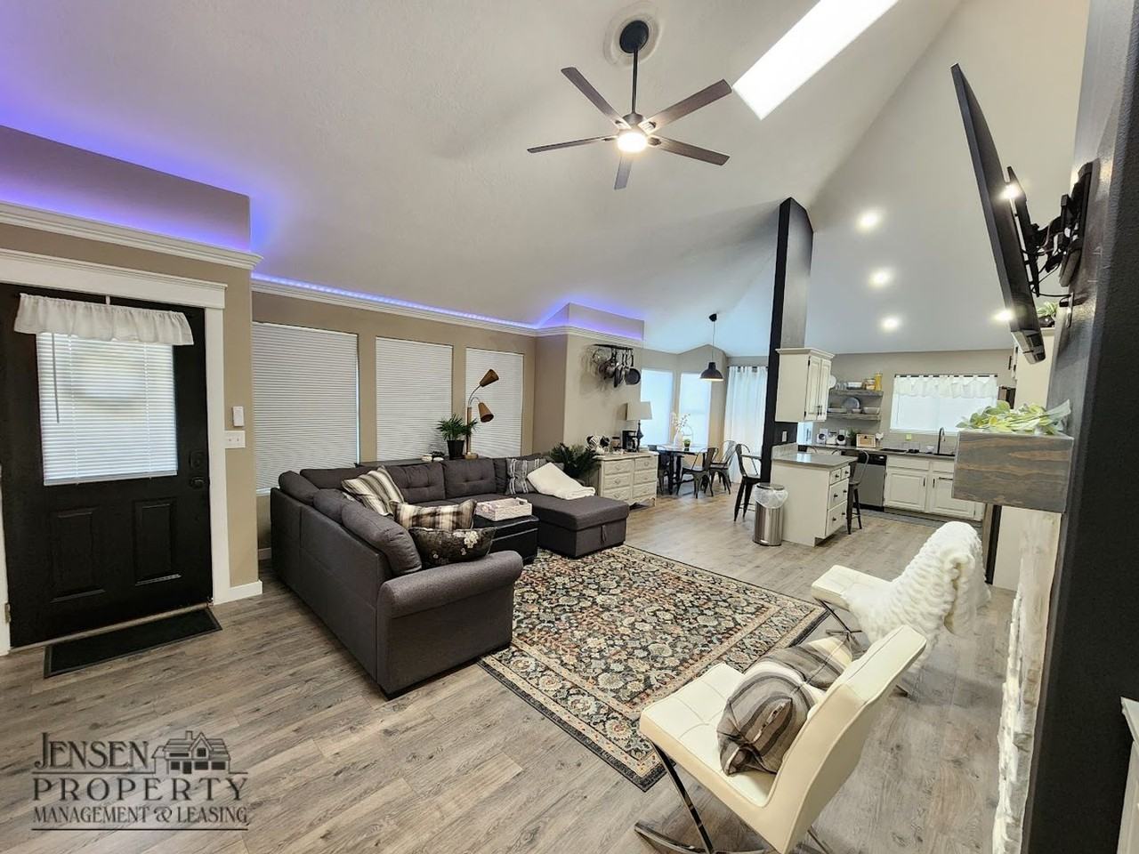 1365 E Fort Pierce Dr #21 - Photo 4 of 44