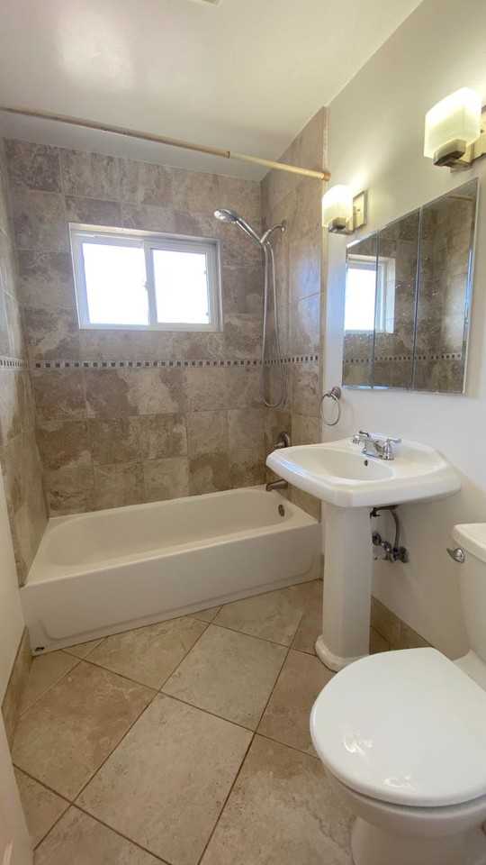 1738 Havana St - Photo 3 of 11