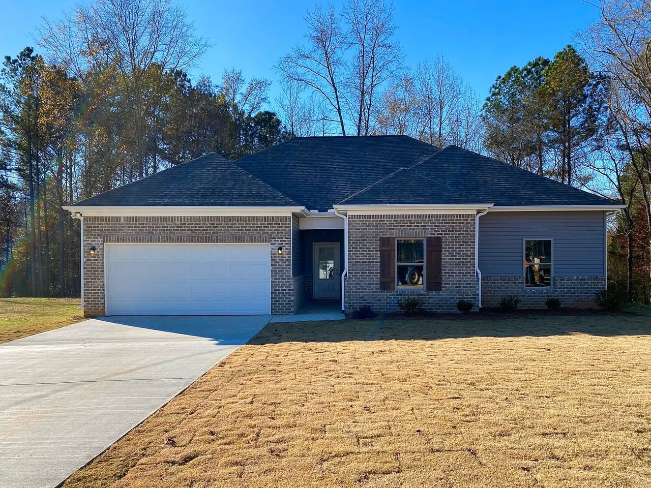 311 Lakewood Ln - Photo 2 of 39