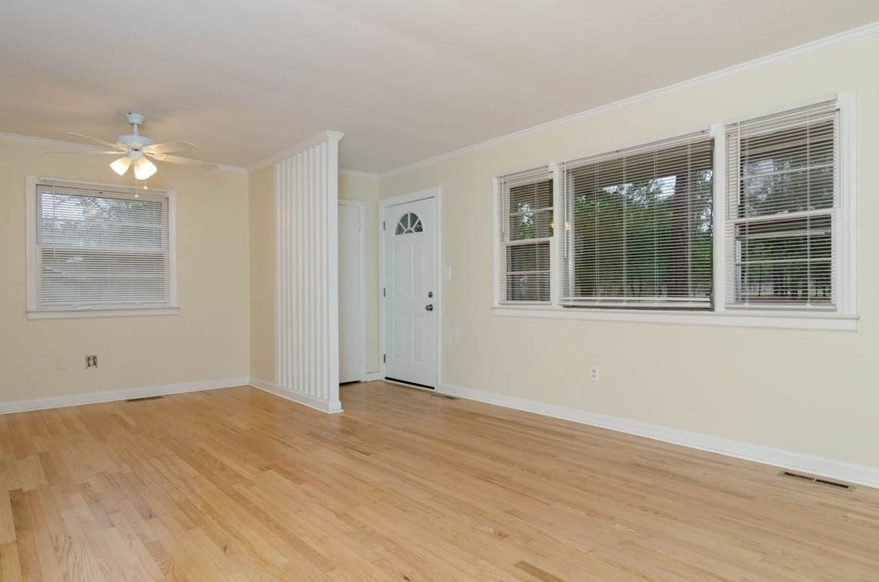 626 S Kerr Ave - Photo 2 of 16