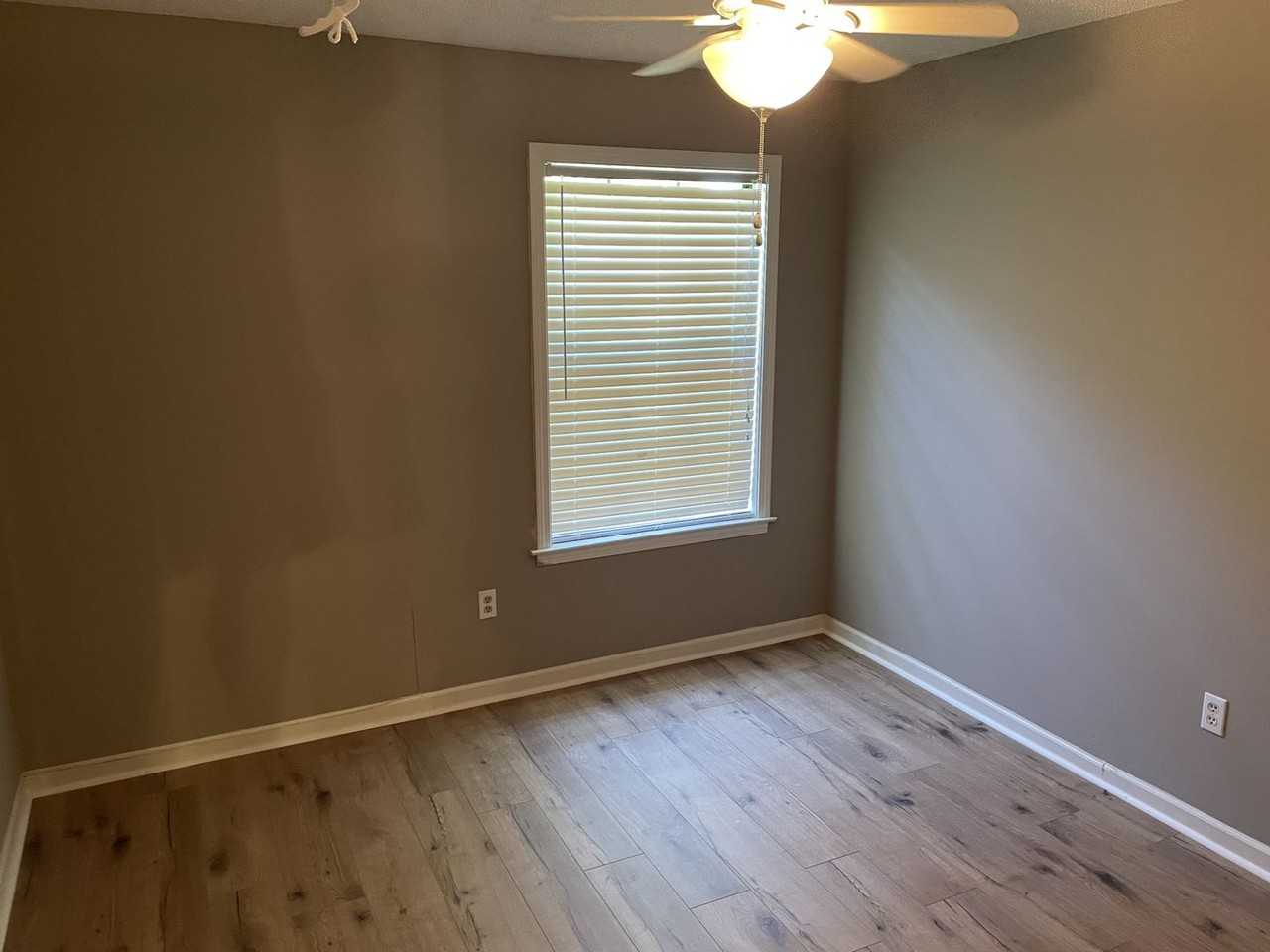 6925 Maury Dr - Photo 5 of 10