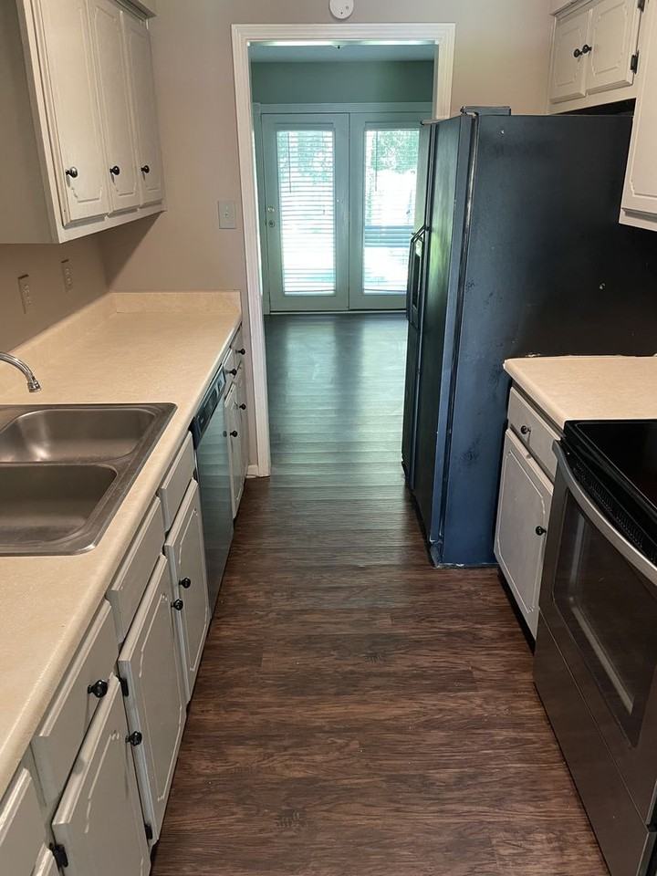 6925 Maury Dr - Photo 7 of 10