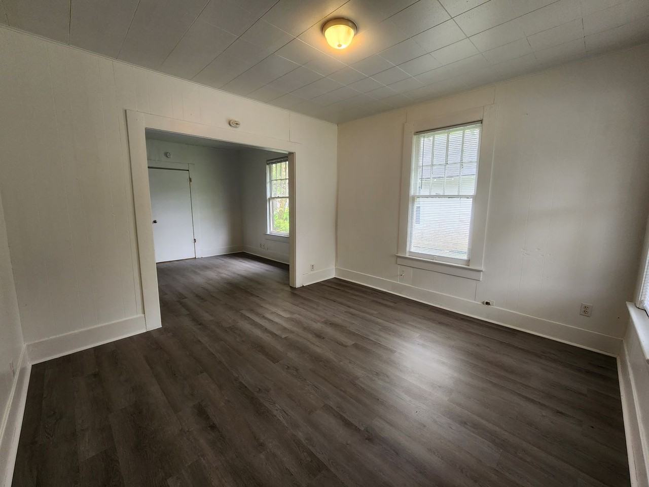 4285 Chaison St - Photo 2 of 8