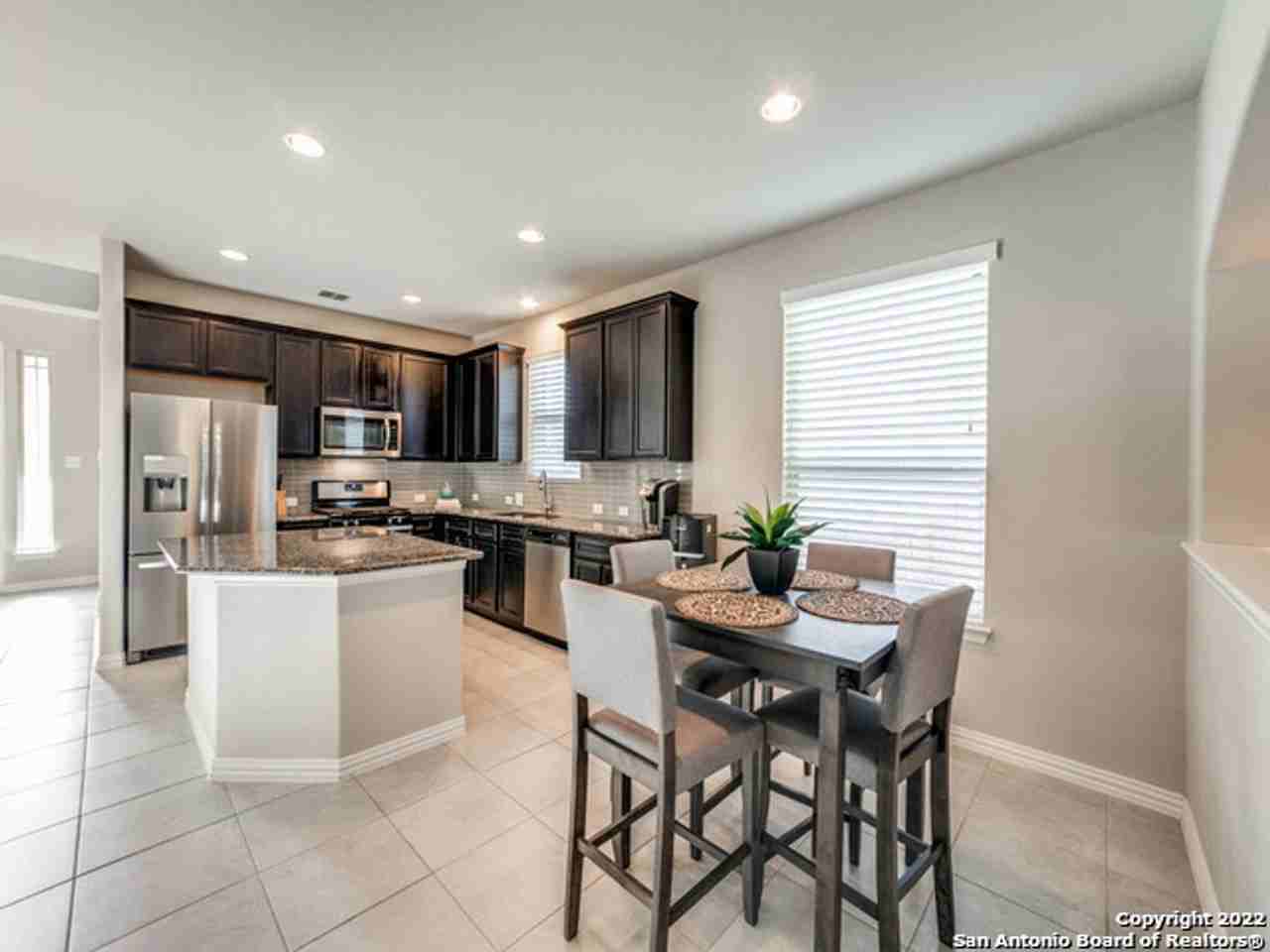 5348 Saffron Rose - Photo 7 of 26