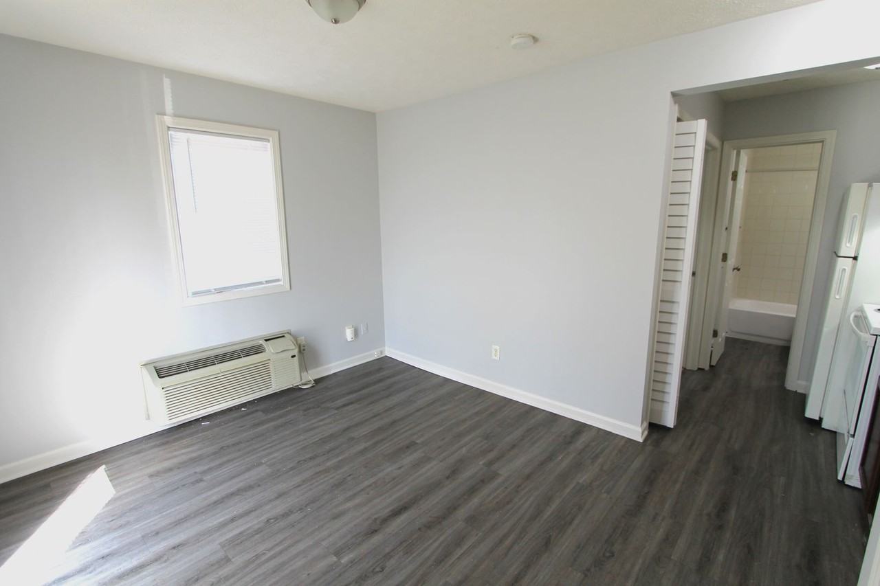 802-808 W 23rd Ave. - Photo 2 of 40