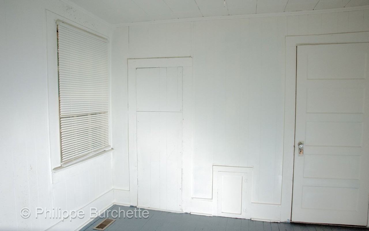 305 E Bute St - Photo 6 of 18
