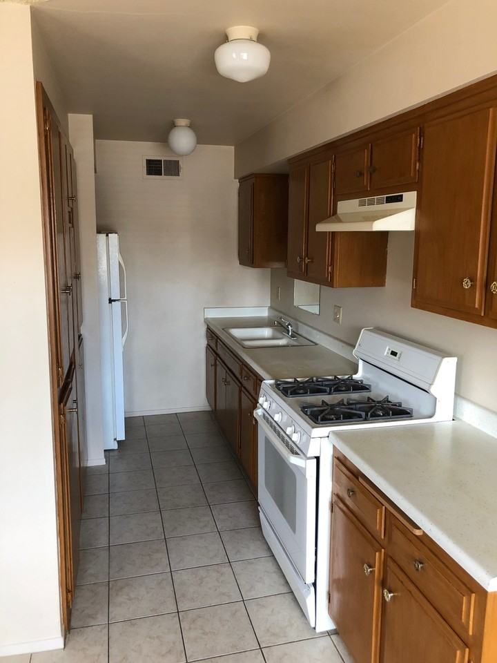 1496 Tonto**O** - Photo 3 of 10