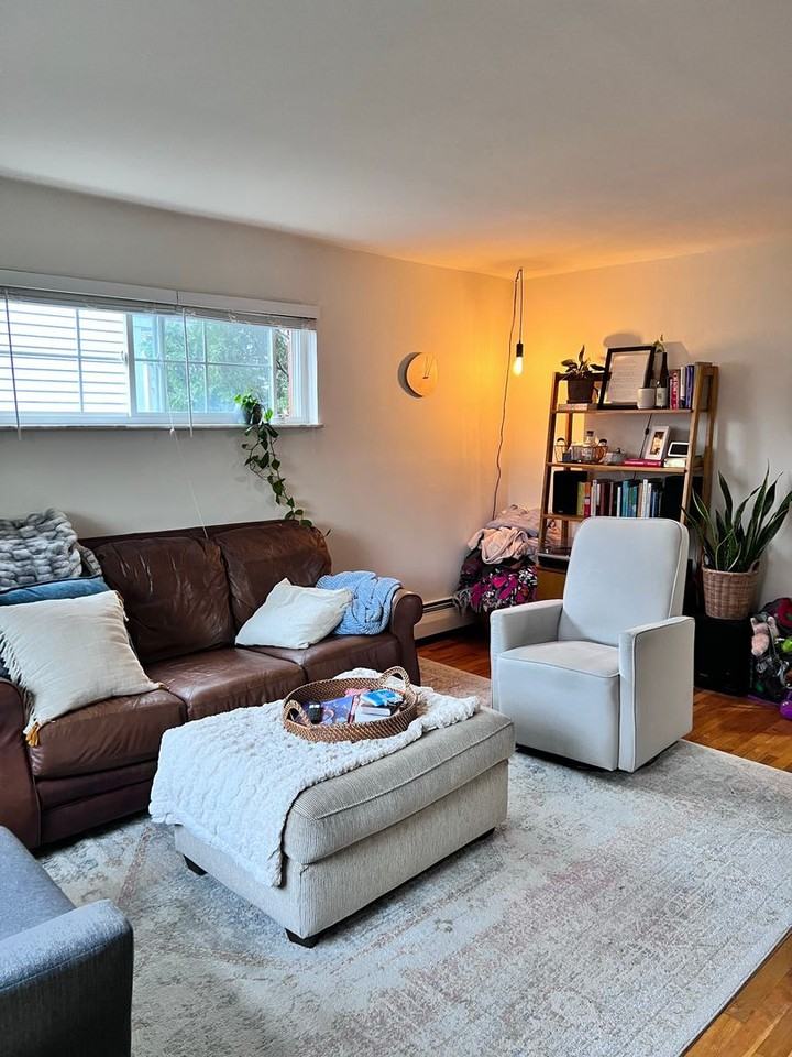 1241 Corbett Ave - Photo 5 of 32