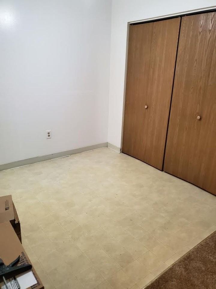 Appleton Court Apartments - Photo 5 of 6