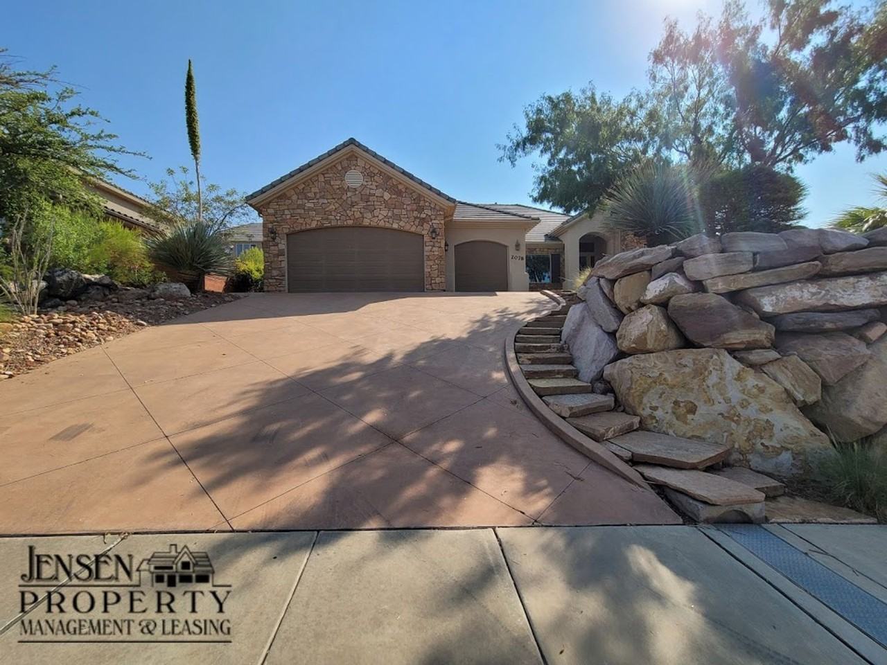 2078 N Gunsight Dr - Photo 3 of 50