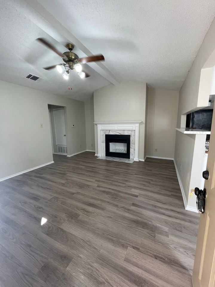 501 Cutty Trail - Photo 2 of 13