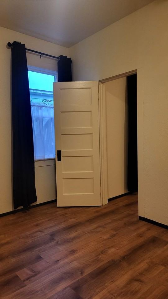 123 Wildwood Ave - Photo 5 of 13