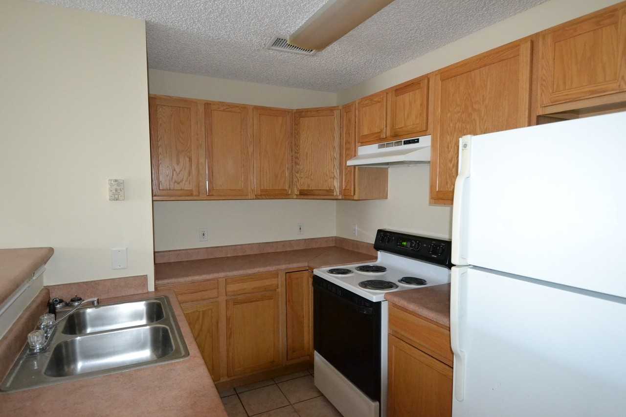 29 Main St Apartments - Photo 2 of 6