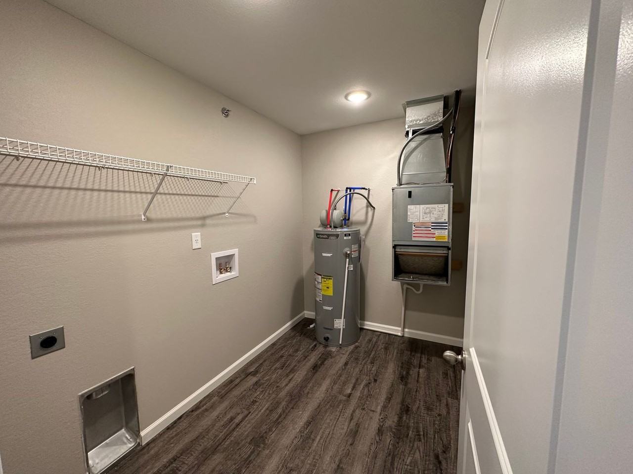 Hummingbird Heights Apartments and Townhomes - Photo 4 of 42