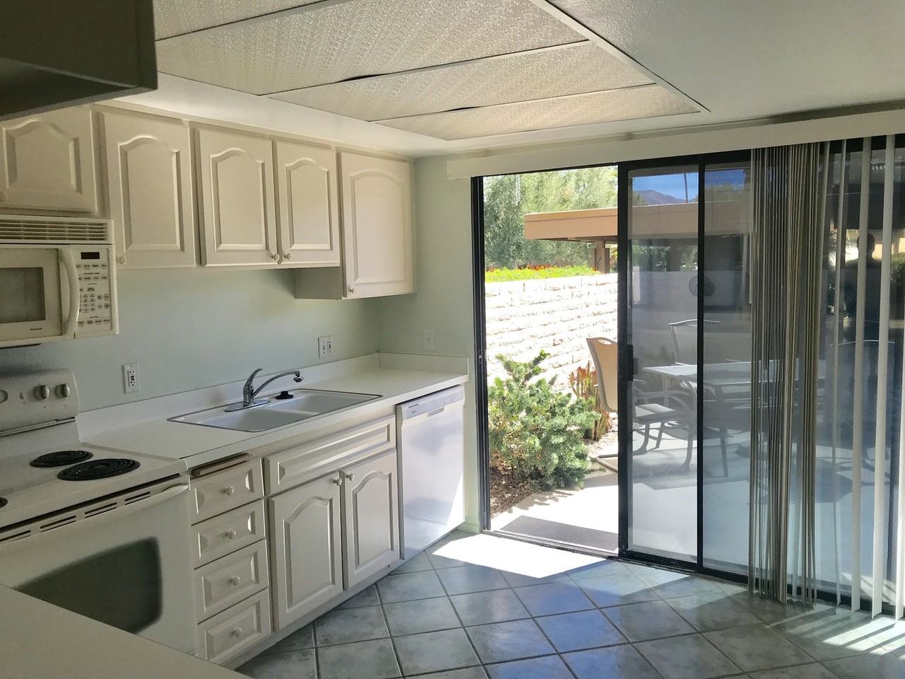 2273 Los Patos Dr - Photo 3 of 16