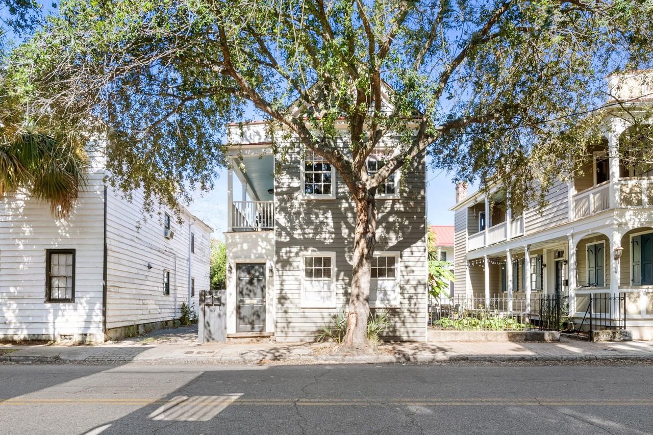 18 Bogard St - Photo 4 of 28