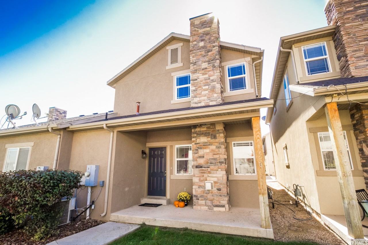 664 S 410 E - Photo 2 of 18