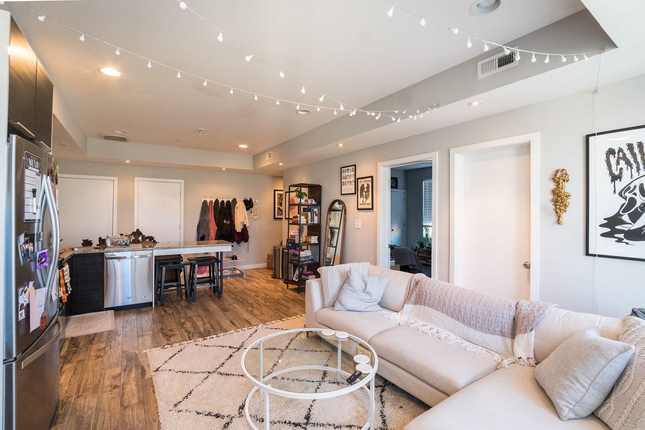 1827 S 20th St - Photo 3 of 39