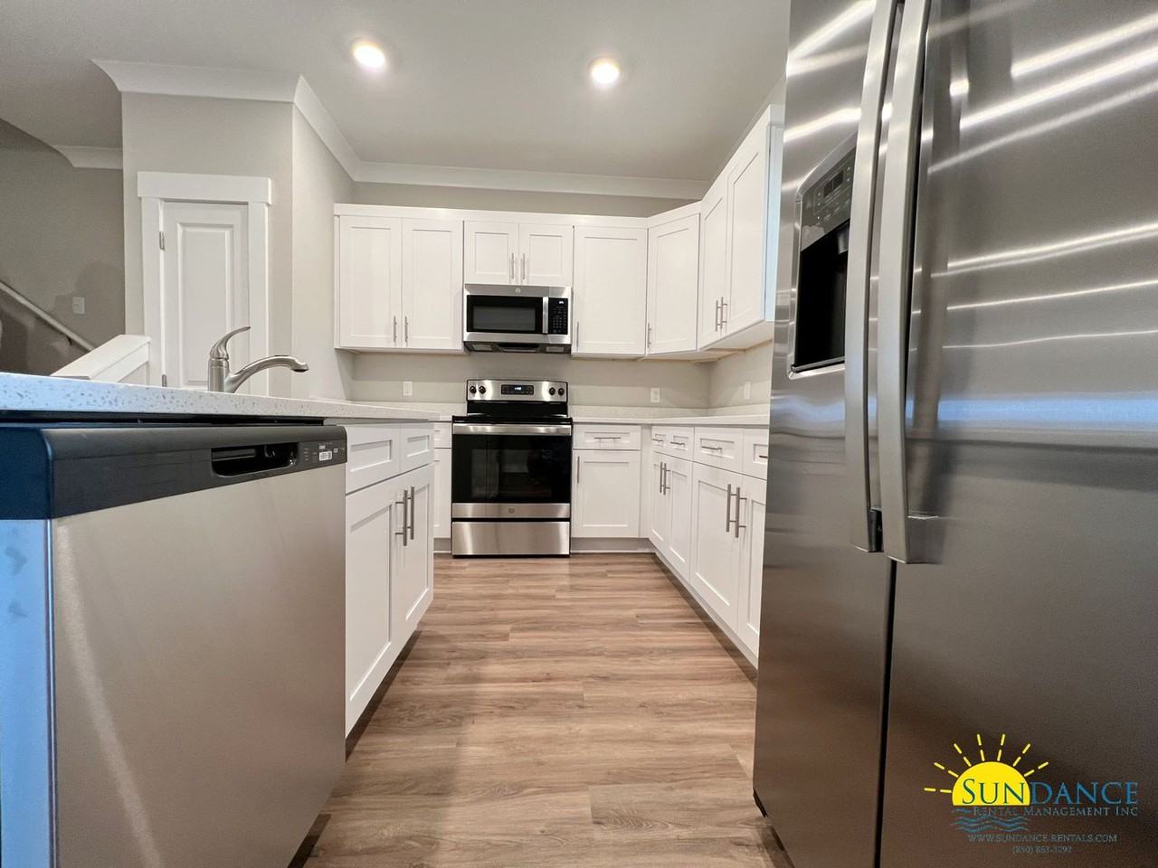 151 Date Palm Ln - Photo 7 of 32