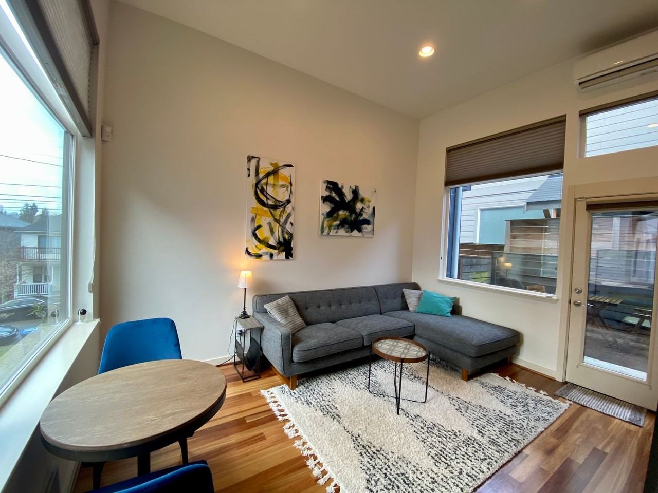 1122B 29th Ave S - Photo 2 of 32