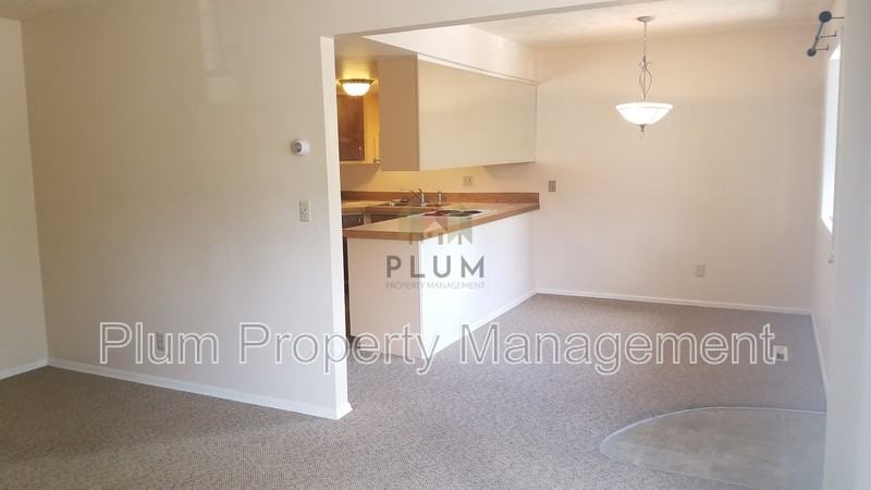 200 Eddy Ave #2B - Photo 4 of 18