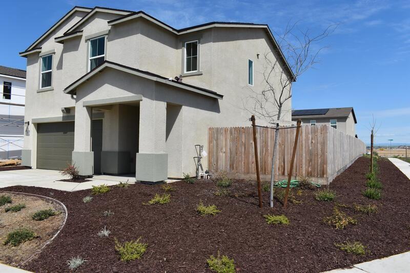 703 Irma Dr - Photo 2 of 41