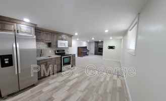 1065 N Canyon St - Photo 1 of 1