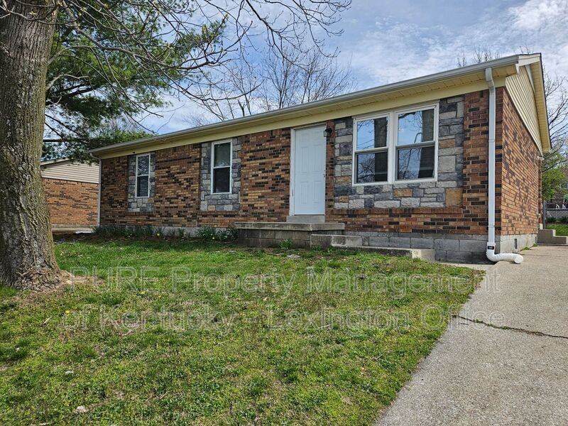 114 Birch Dr - Photo 3 of 18