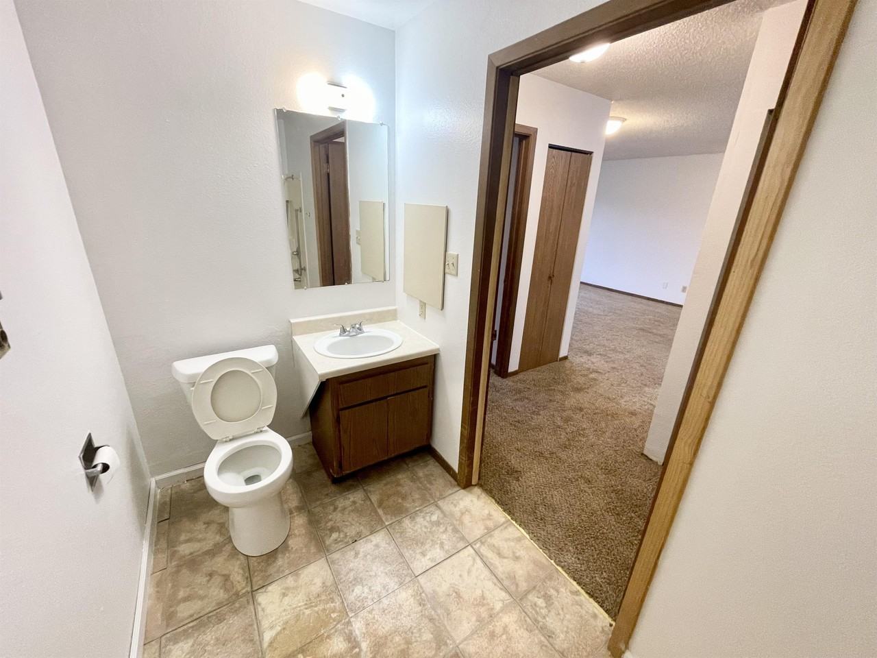 718 North Birch Street - Photo 3 of 7