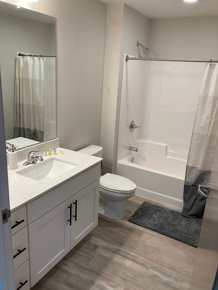 Briar Grove Apartments (Building 2336) - Photo 5 of 48