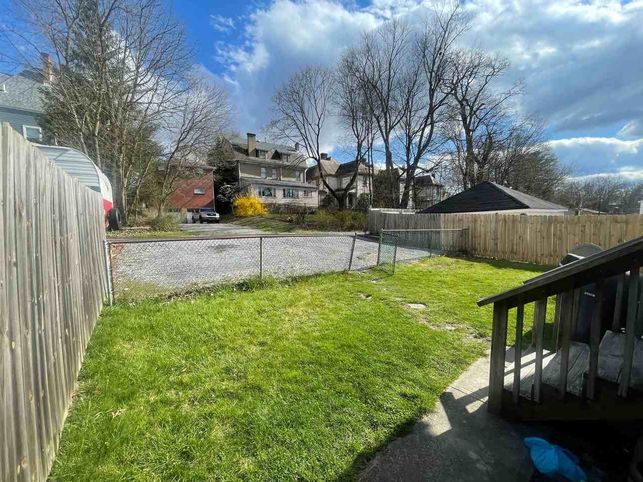 Recently updated building in Bellevue area of Pittsburgh - Photo 5 of 7