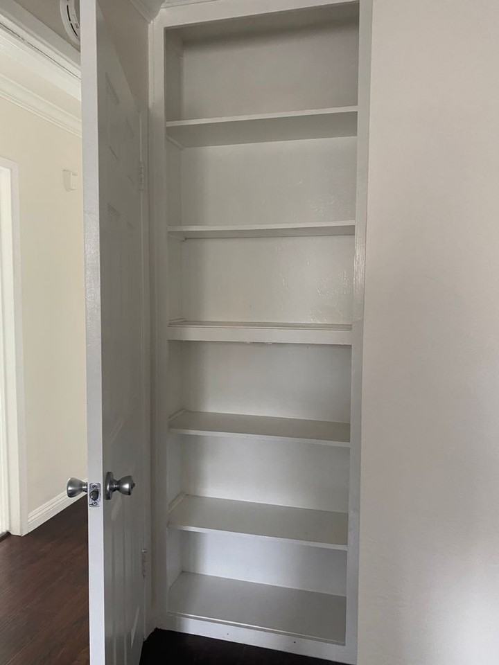 2208 1/2 Grand Ave - Photo 6 of 10