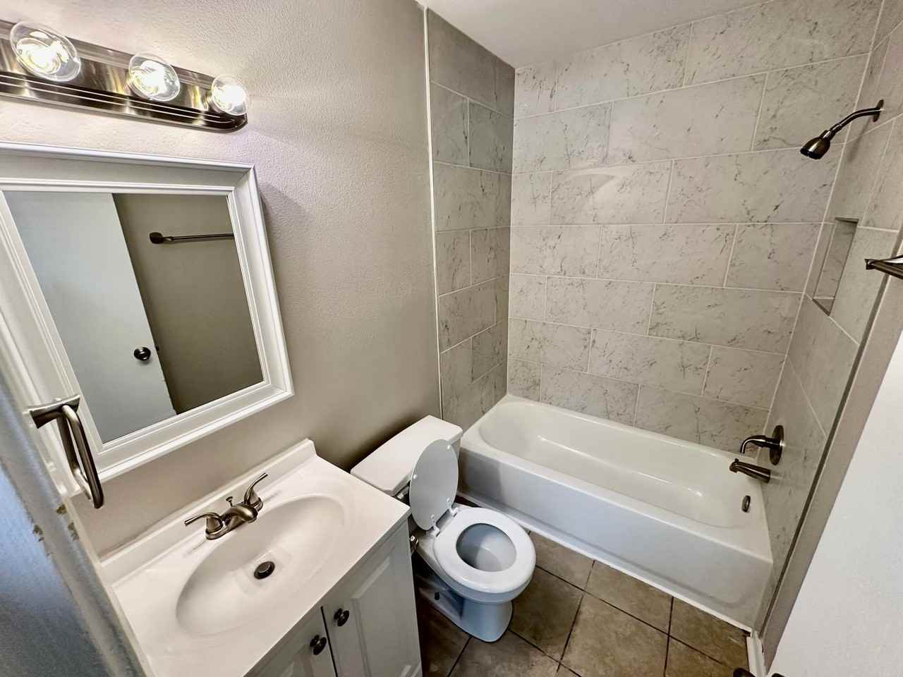 709 Melody Ln #A5 - Photo 4 of 7