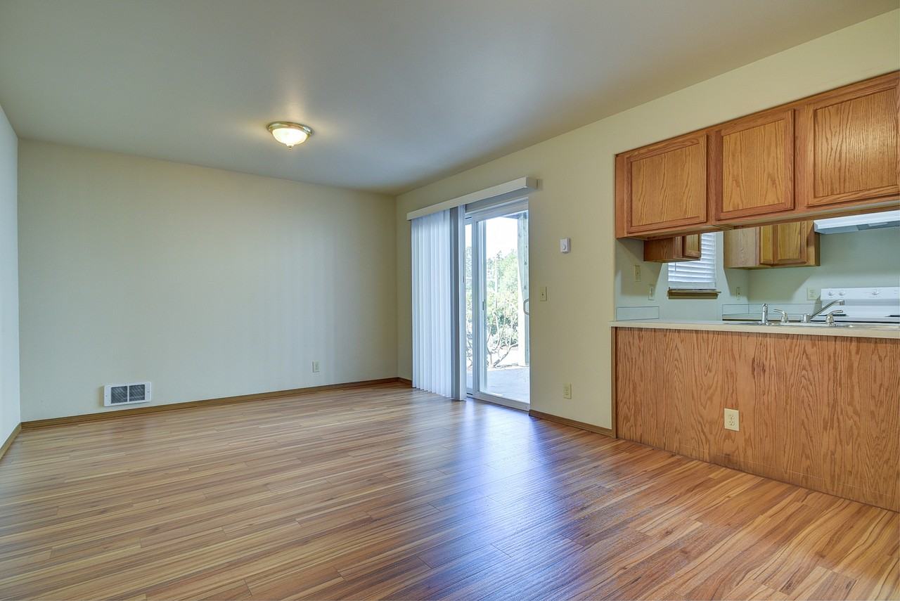 M0833  Arbor Terrace Condo's - Photo 2 of 50