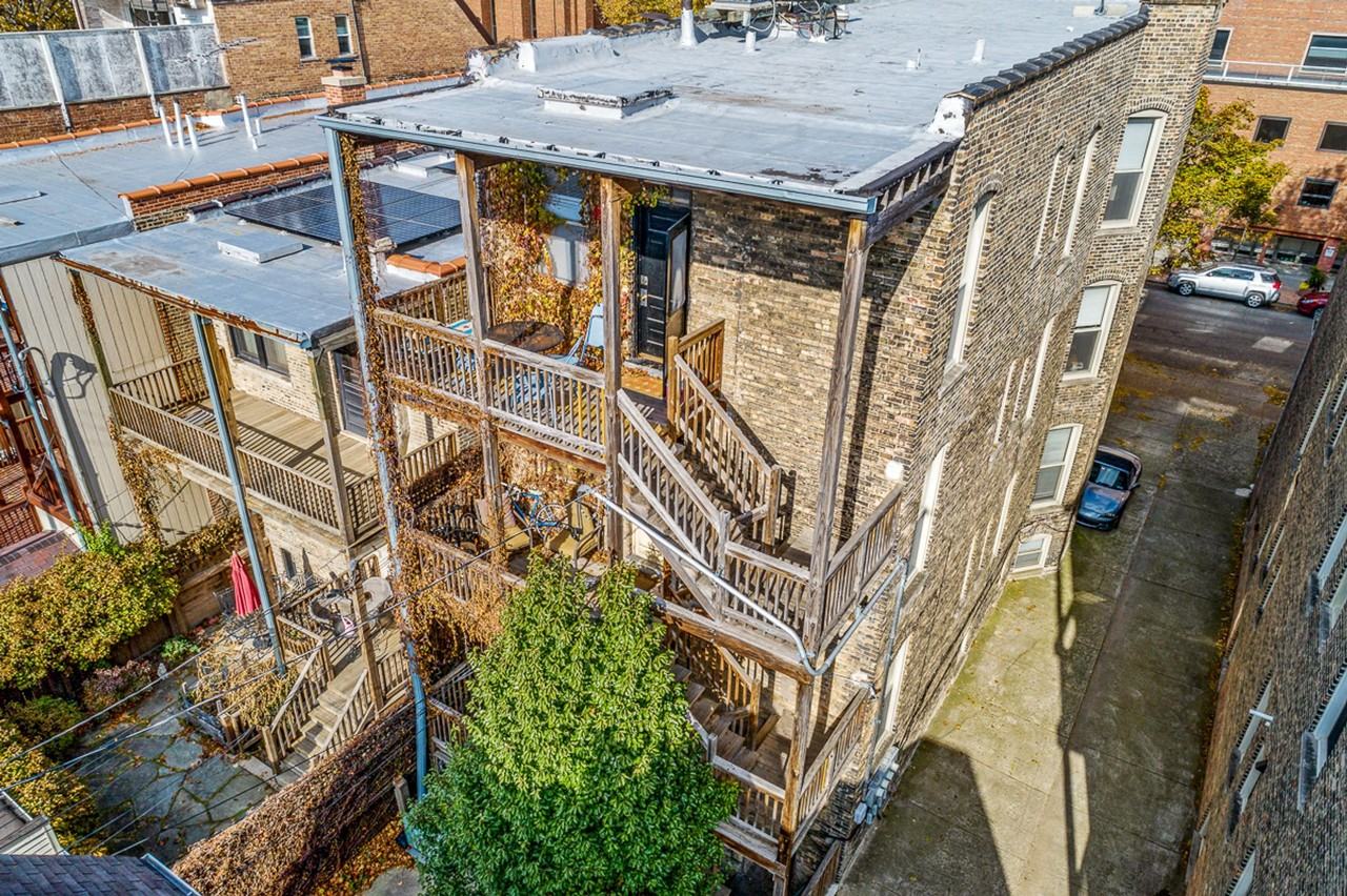 849-51 W. Wellington - Photo 3 of 7