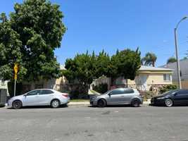 featured image of 2815 Willow Pl