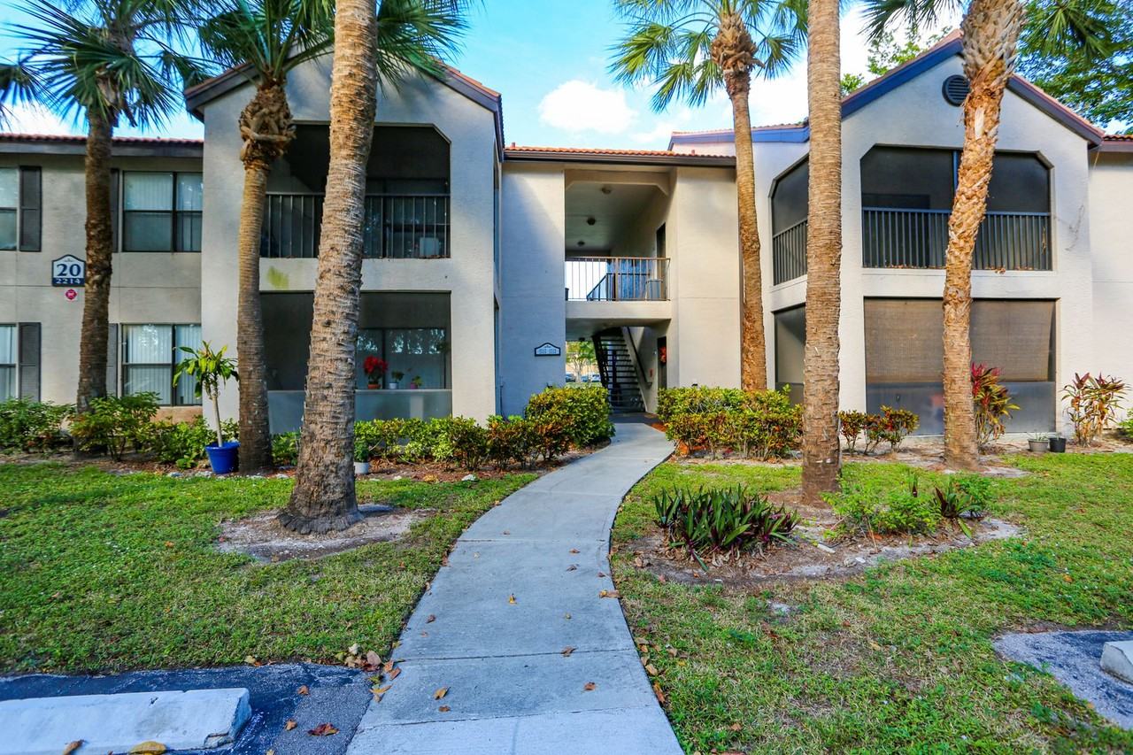 2214 Arbour Walk Circle #2012 - Photo 2 of 48